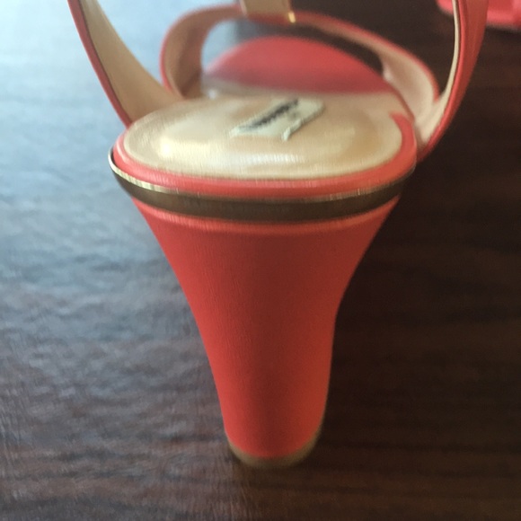 Shoes - Picture 2 of 2